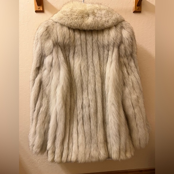 Saga Vintage Silver Label Genuine Fox Fur Coat S - Picture 2 of 11